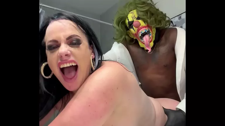 Mama i veliki kurac, Zgodne MILF mame