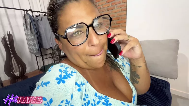 Moeder met grote tieten, Lekkere MILF-moeders