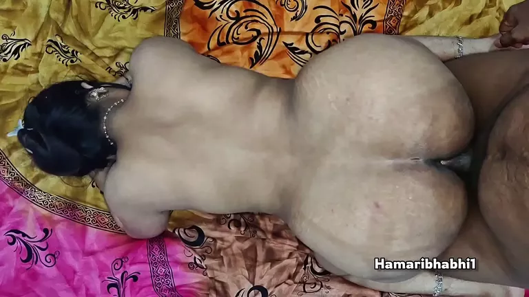 Maman indienne, Maman grosse bite, Femme infidèle