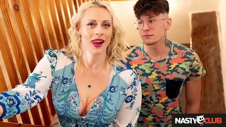 Mor med store bryster, Lækre MILF-mødre