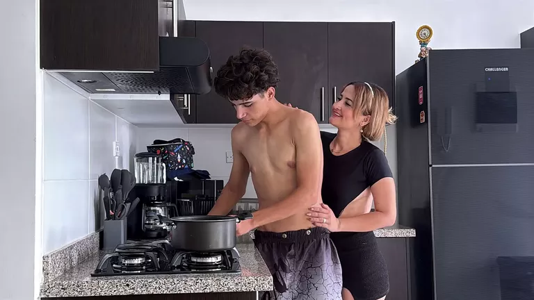 Tabu mor, Stedmor porno