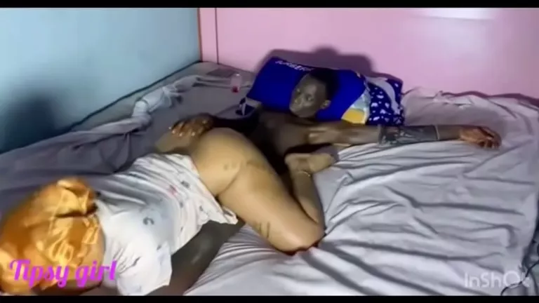 Erotik masaj yapan anne, Üvey anne üvey oğul, Üvey anne porno