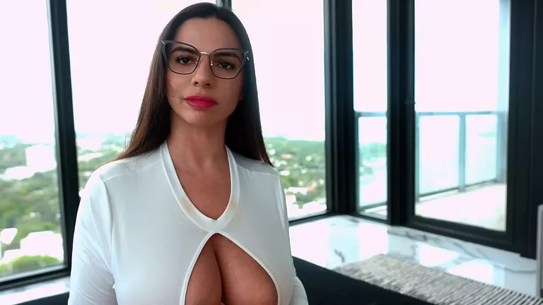 Hot MILF Moms